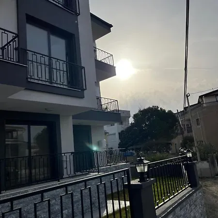 아파트 Teos Houses 세페리히사르